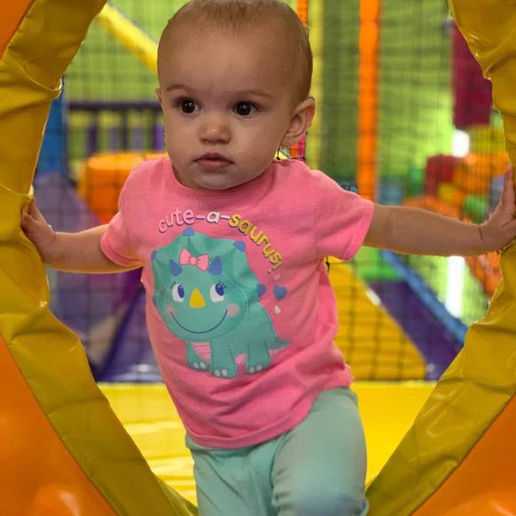 Meet your Posher, Janet - Picture 1 of 1